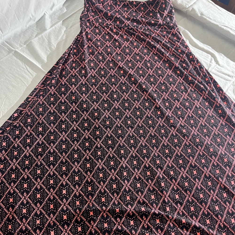 LuLaRoe Black and Pink Maxi Skirt